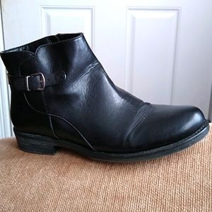 Bare Traps Ankle Boots MAKE an OFFER.. MORE BOOTS COMING !!